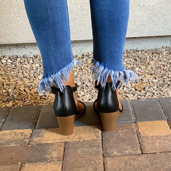 Black Summer Leather Kitten Heel Wedge Sandal - Picture 10 of 13